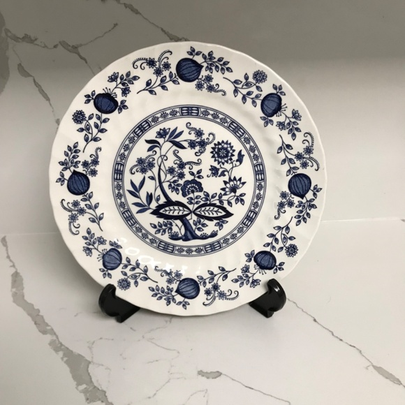 Vintage Royal Wessex Blue Onion  Ironstone 10” Plate - Picture 2 of 4